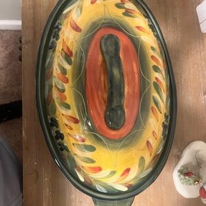 Tabletops Gallery La Province 3 Quart Oval Covered Casserole With Lid